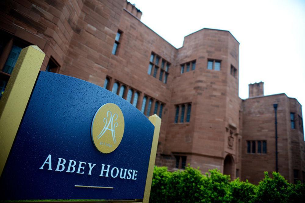 Abbey House Hotel 4*