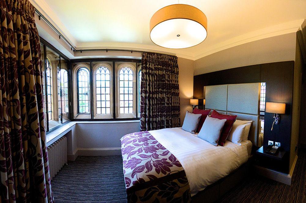 Abbey House Hotel 4*