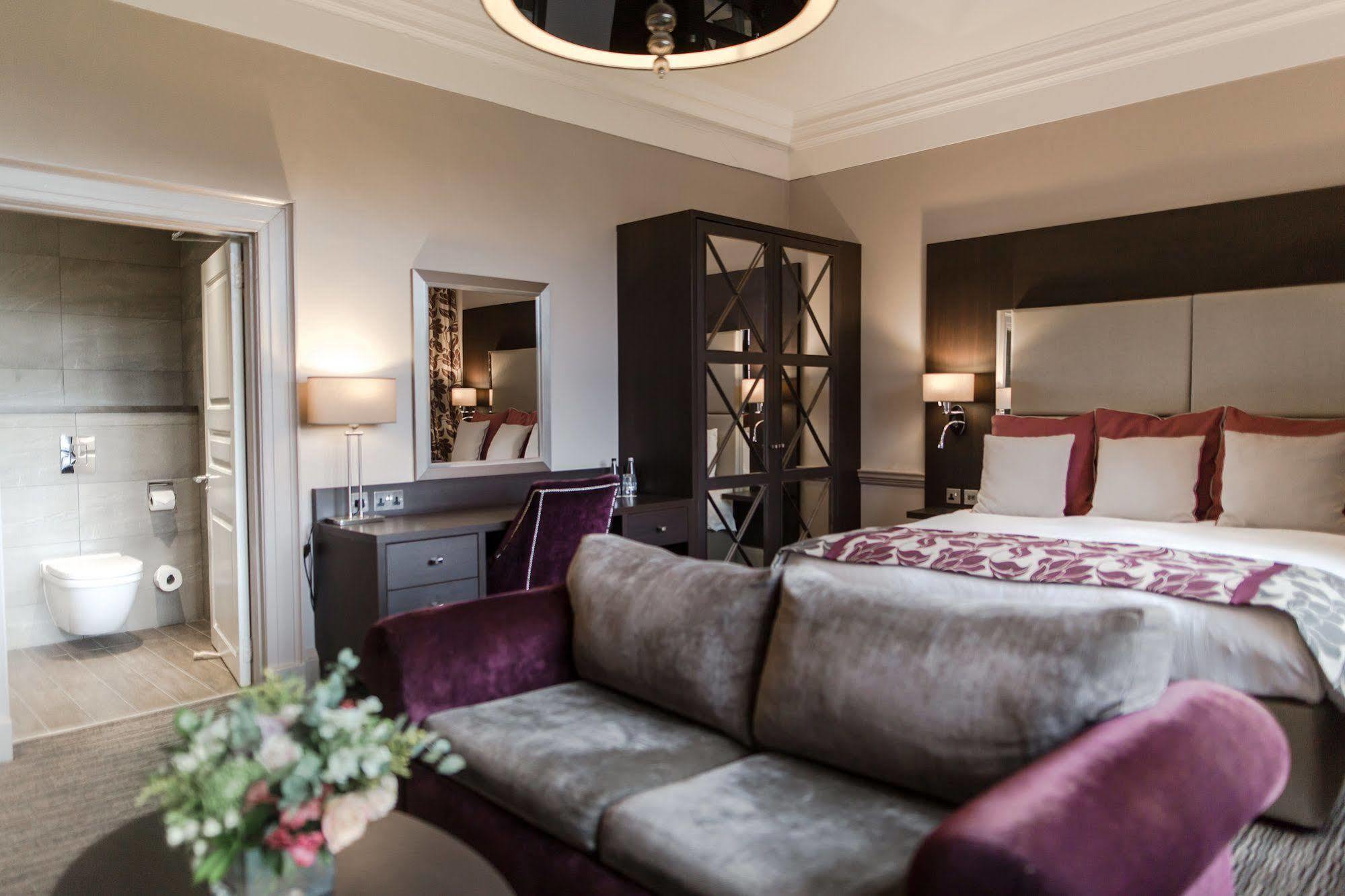 Abbey House Hotel