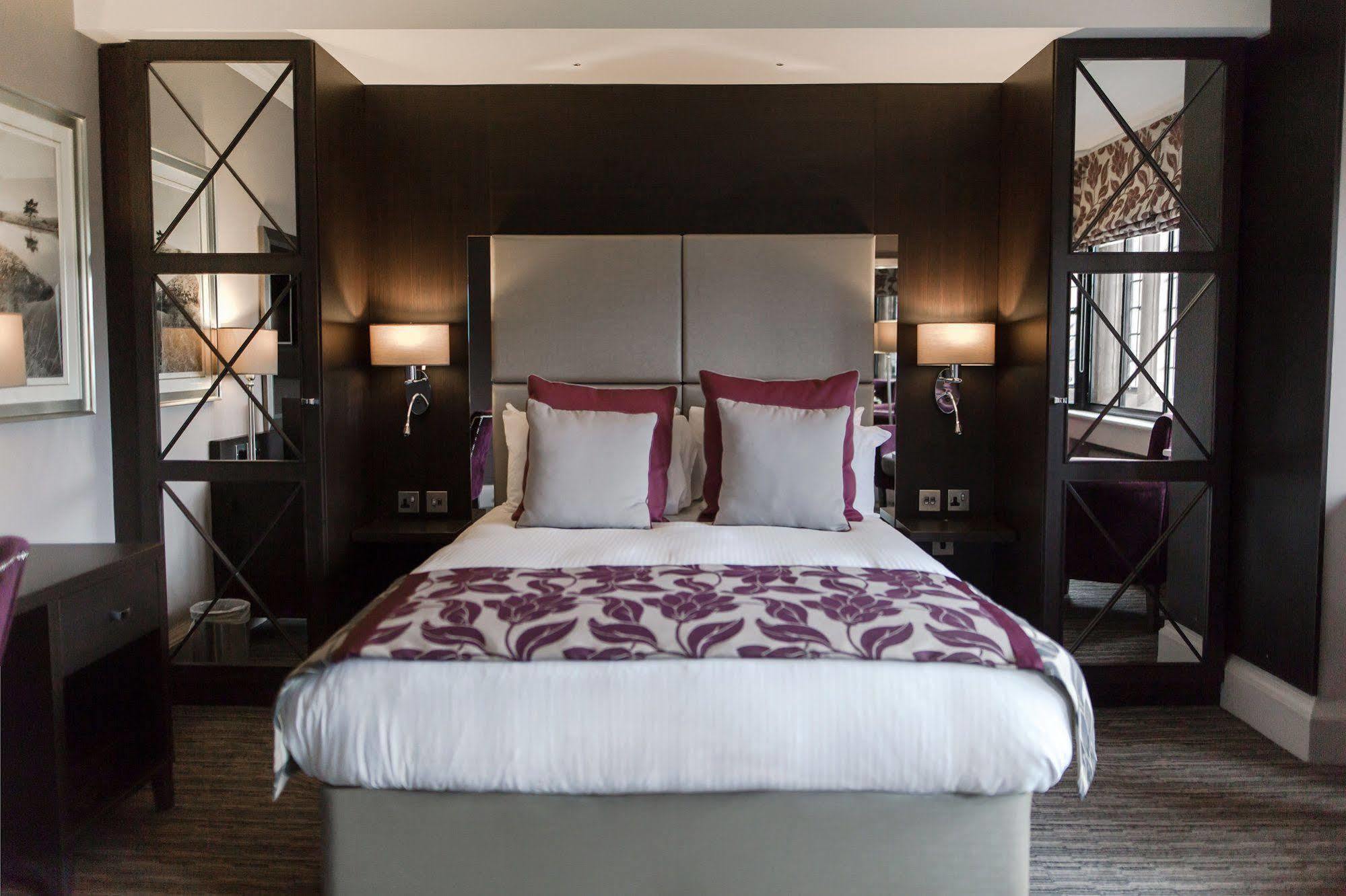 Abbey House 4*