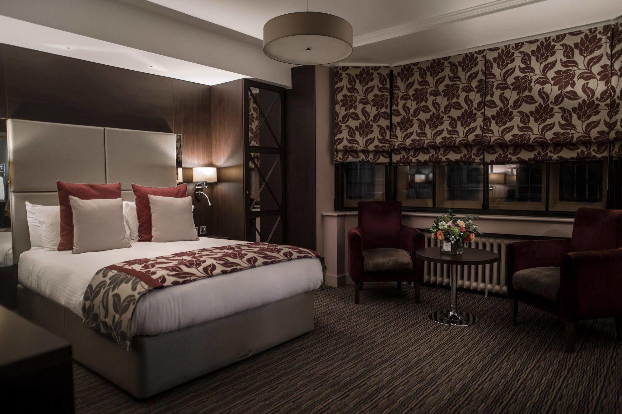 Abbey House Hotel